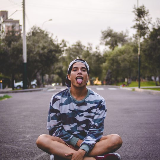 Signs You Struggle with Dry Mouth 1